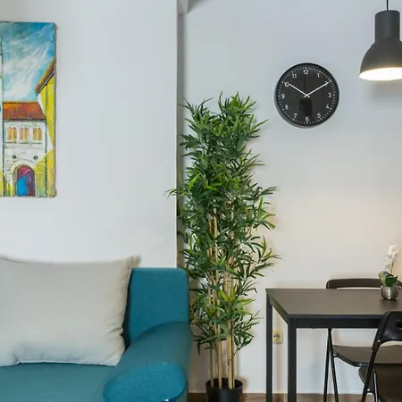 Old Town Apartman