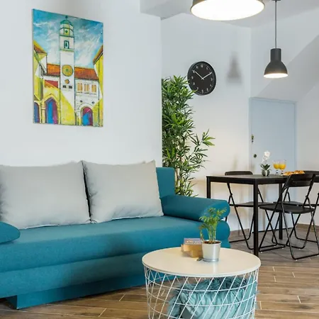Old Town Apartamento