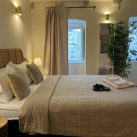 Old Town Apartment